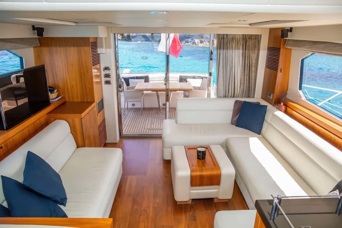 Аренда яхты Sunseeker Manhattan 63 на Майорке, Испания